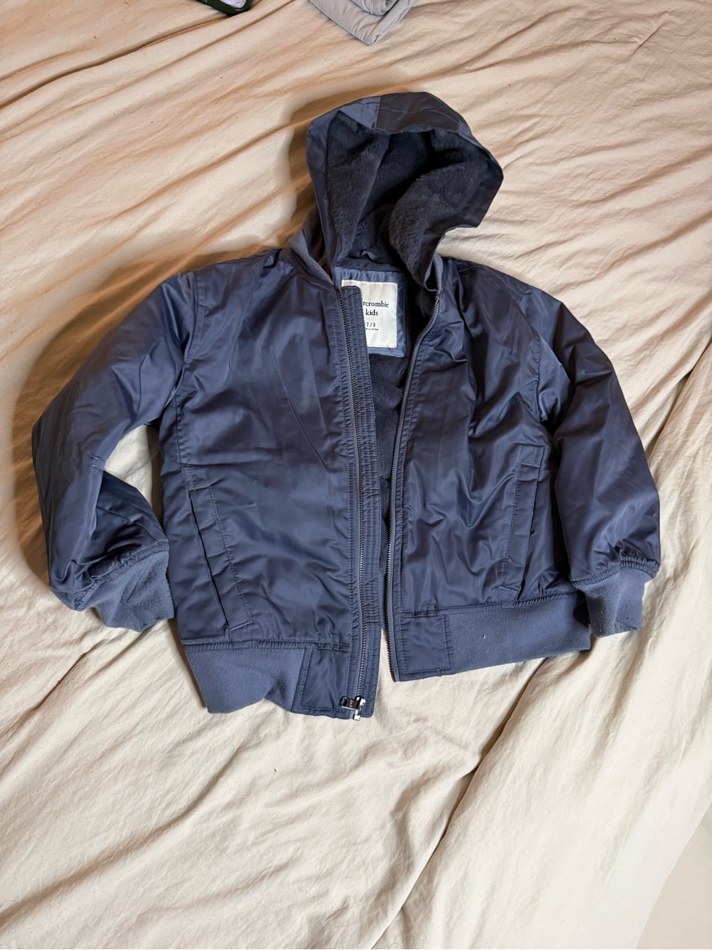 abercrombie kids navy hooded puffer jacket
